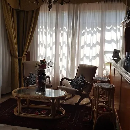 Orio & Beatrice 酒店 3*