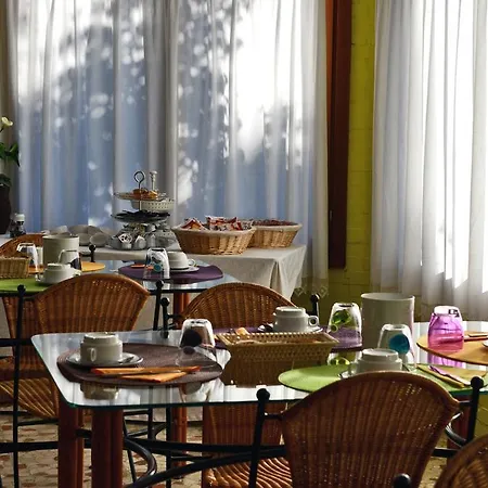 Orio & Beatrice Отель 3*