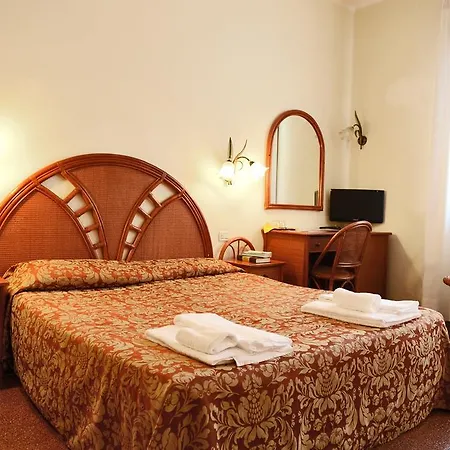 Отель Orio & Beatrice Венеция-Лидо