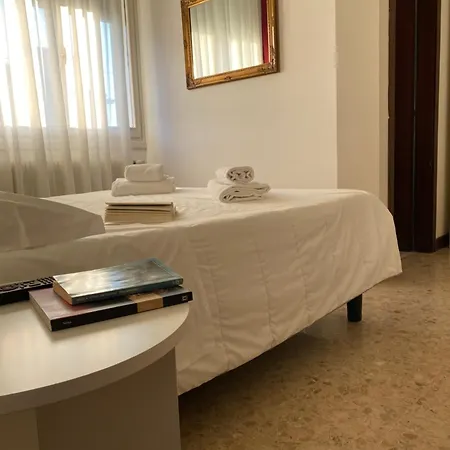 Orio E Beatrice Λίντο της Βενετίας