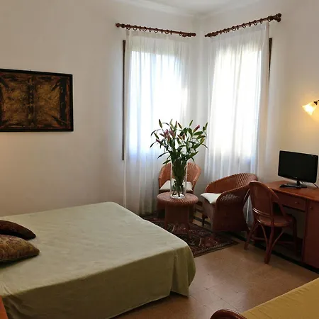 Отель Orio & Beatrice 3*